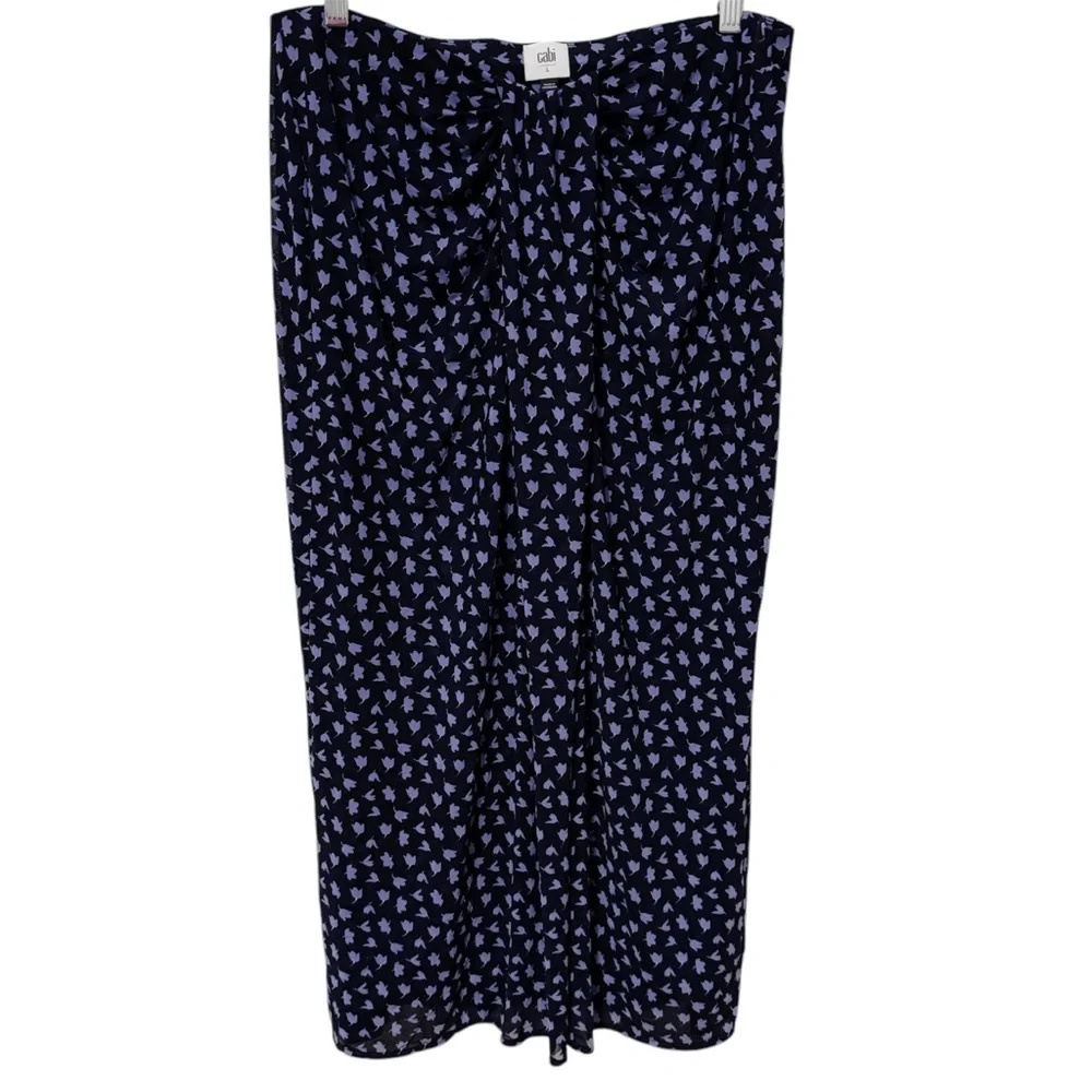 CAbi Island Navy Skirt‎ Sz L Patterned Skirt